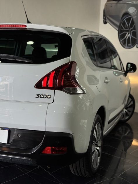 PEUGEOT 3008  2015