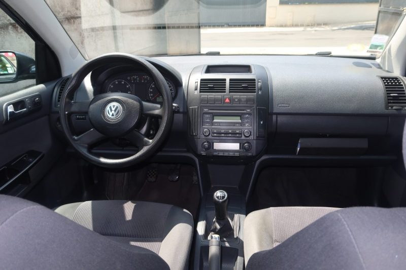 VOLKSWAGEN POLO 2005