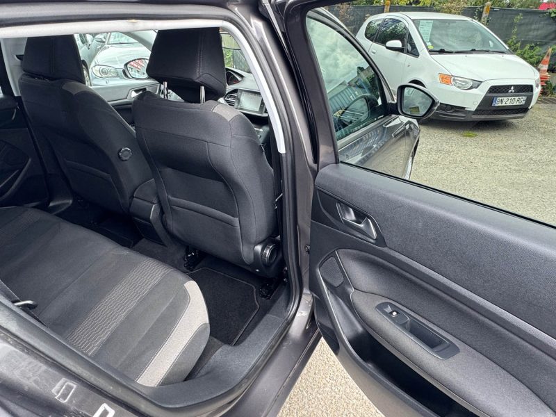 PEUGEOT 308 SW 1.6 HDi 100ch STYLE