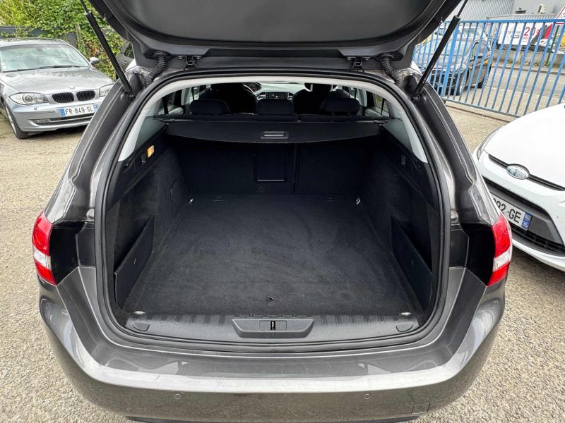 PEUGEOT 308 SW 1.6 HDi 100ch STYLE