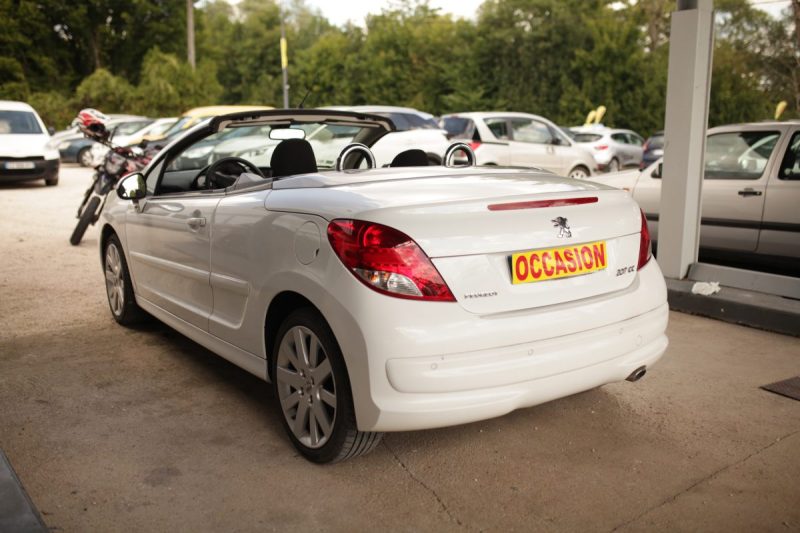 PEUGEOT 207 CC 112CH MODELE SPORT BACK GARANTIE 12 MOIS
