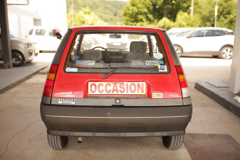 RENAULT SUPER CINQ 1988 GARANTIE 12 MOIS