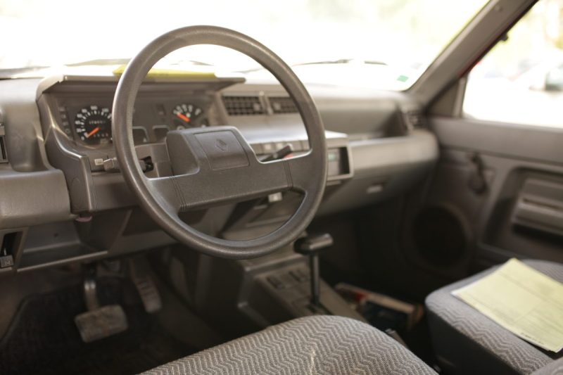 RENAULT SUPER CINQ 1988 GARANTIE 12 MOIS