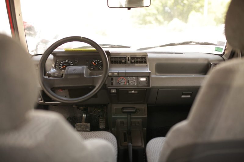 RENAULT SUPER CINQ 1988 GARANTIE 12 MOIS