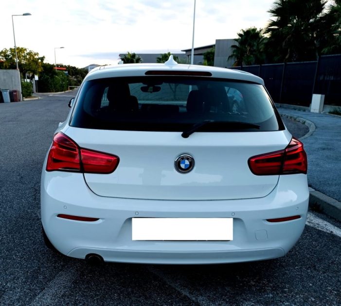 Bmw SERIE 1 116I 109CH LOUNGE 5P, 6cv, 5 portes, 2015, garantie 3 mois   