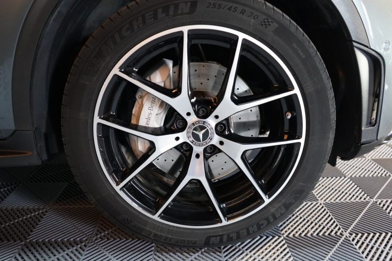 MERCEDES CLASSE GLC AMG LINE COUPE