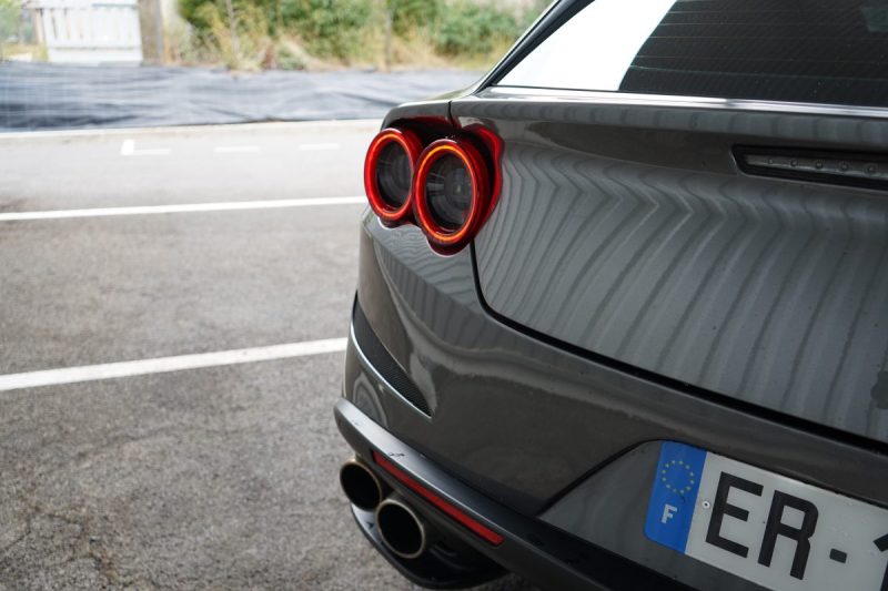 FERRARI GTC4 LUSSO T V8 3.9 610 CV FRANCAISE / REPRISE POSSIBLE 