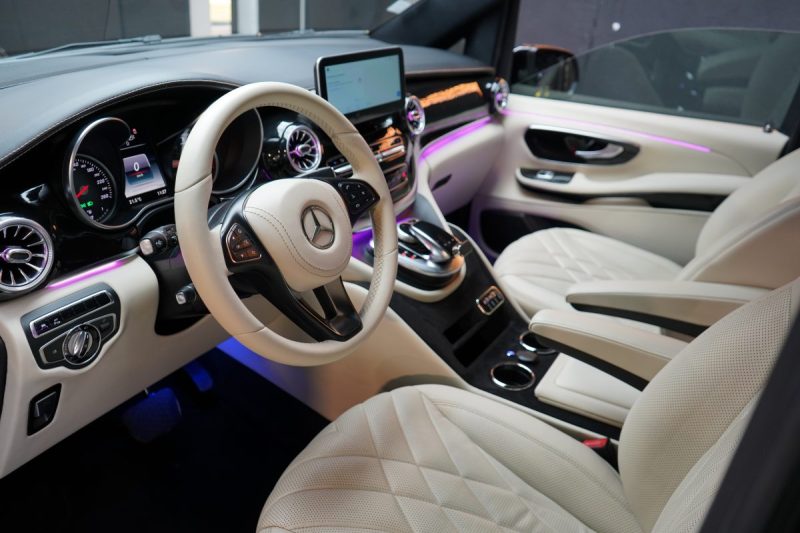 MERCEDES CLASSE V 220 VIP EXTRA LONG KIT MAYBACH 8 PLACES