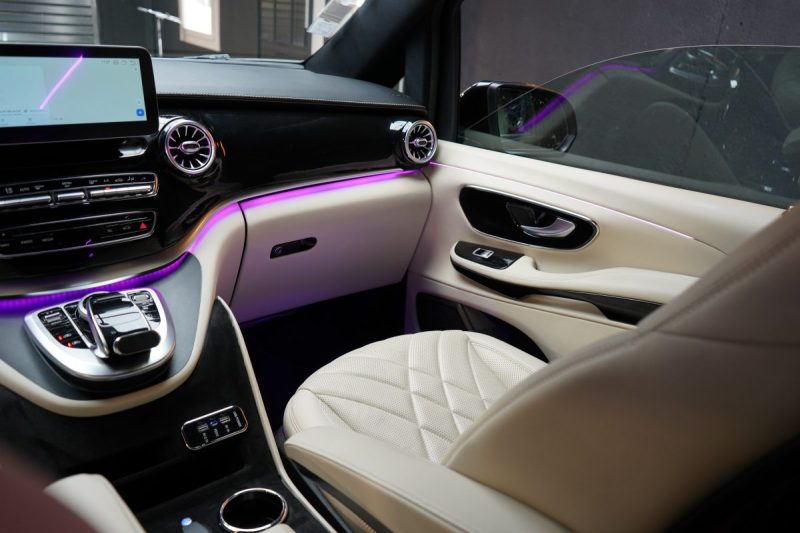 MERCEDES CLASSE V 220 VIP EXTRA LONG KIT MAYBACH 8 PLACES