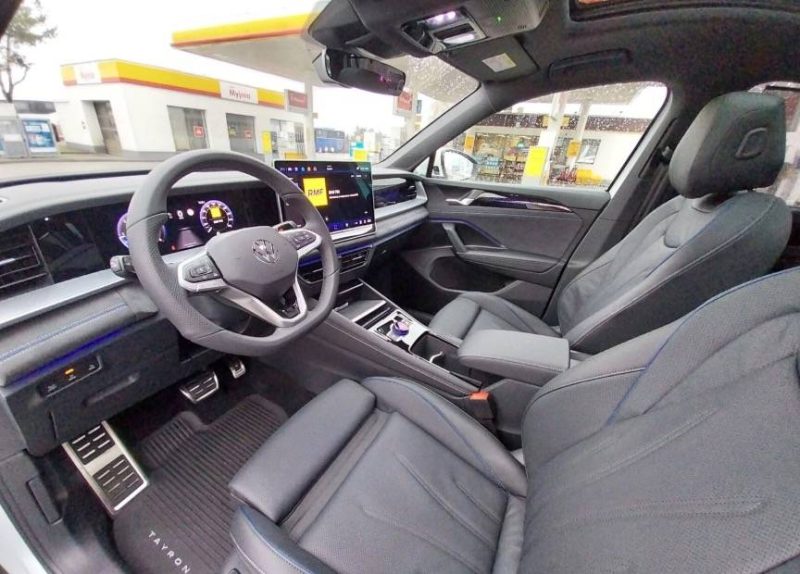 Volkswagen Tayron 2.0 TDI 193 R-LINE DSG7 7PL 2025 REF 216