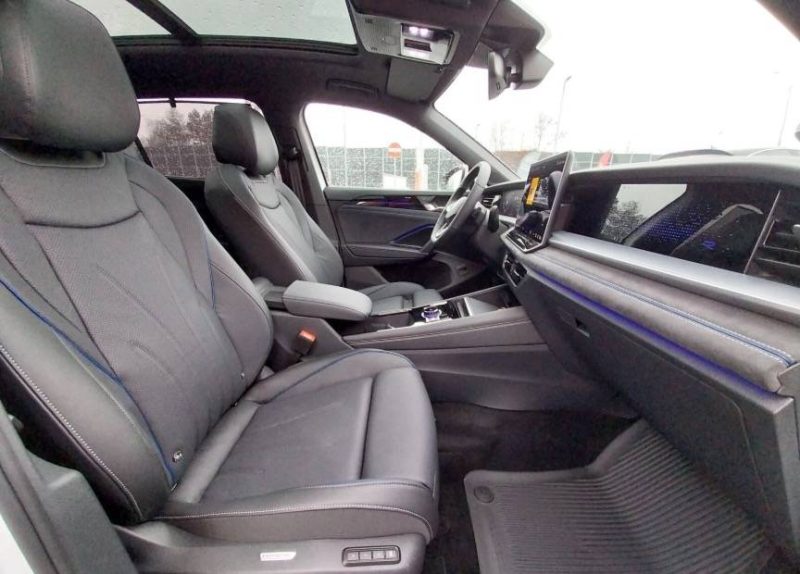 Volkswagen Tayron 2.0 TDI 193 R-LINE DSG7 7PL 2025 REF 216