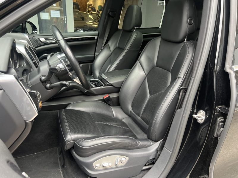 PORSCHE CAYENNE S DIESEL 2015