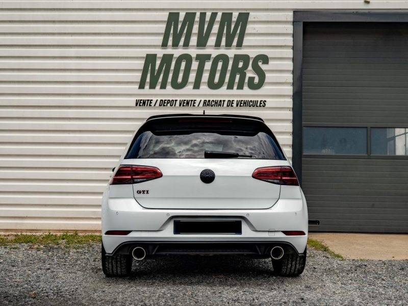 VOLKSWAGEN GOLF 2017