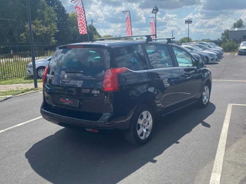 Peugeot  5008 1.6 BlueHDi 120ch 7PL 🚙 1ère main / Suivi complet ✅ / Embrayage neuf 🔧 / Garantie✅