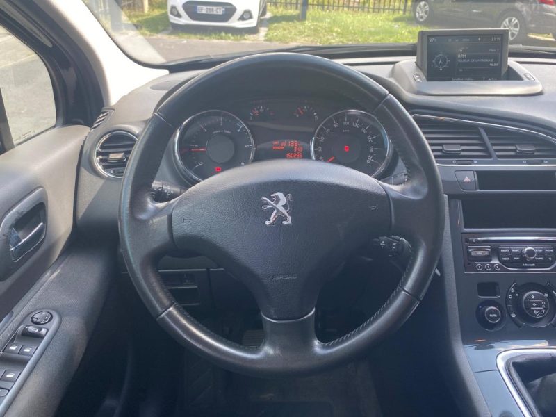 Peugeot  5008 1.6 BlueHDi 120ch 7PL 🚙 1ère main / Suivi complet ✅ / Embrayage neuf 🔧 / Garantie✅