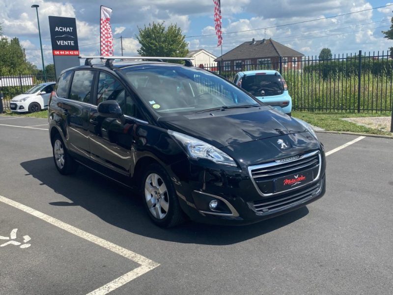 Peugeot  5008 1.6 BlueHDi 120ch 7PL 🚙 1ère main / Suivi complet ✅ / Embrayage neuf 🔧 / Garantie✅