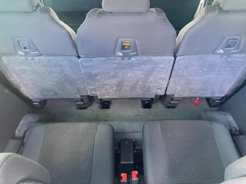 Peugeot  5008 1.6 BlueHDi 120ch 7PL 🚙 1ère main / Suivi complet ✅ / Embrayage neuf 🔧 / Garantie✅