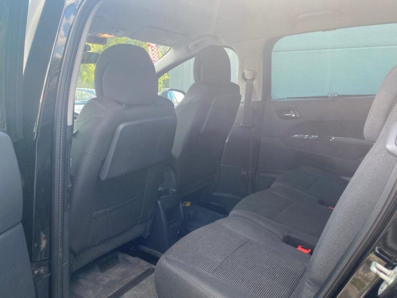 Peugeot  5008 1.6 BlueHDi 120ch 7PL 🚙 1ère main / Suivi complet ✅ / Embrayage neuf 🔧 / Garantie✅