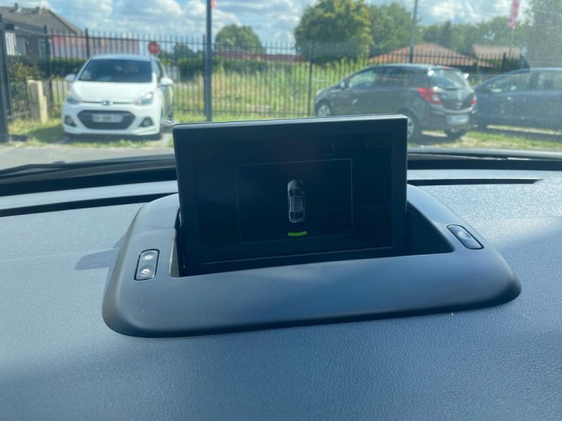 Peugeot  5008 1.6 BlueHDi 120ch 7PL 🚙 1ère main / Suivi complet ✅ / Embrayage neuf 🔧 / Garantie✅