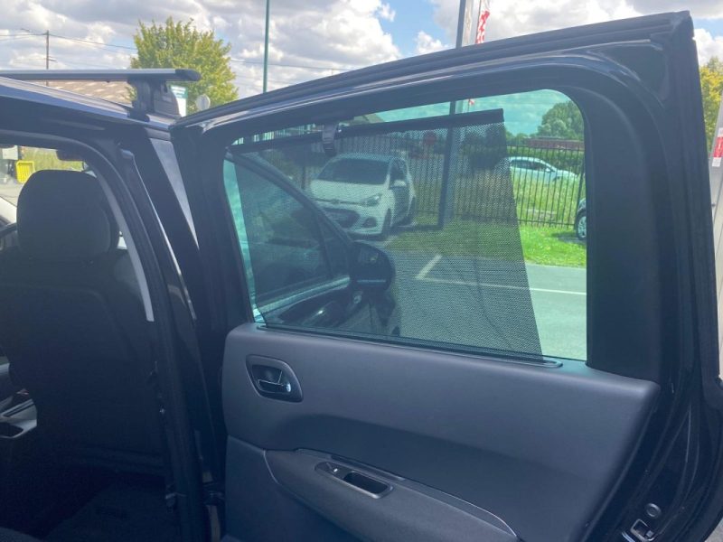 Peugeot  5008 1.6 BlueHDi 120ch 7PL 🚙 1ère main / Suivi complet ✅ / Embrayage neuf 🔧 / Garantie✅