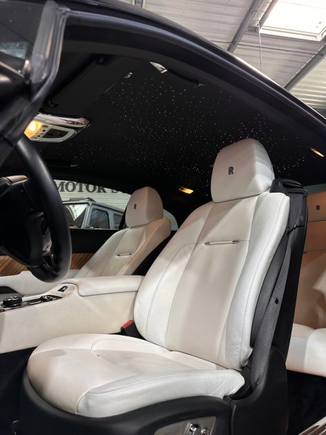 ROLLS ROYCE WRAITH V12 632 CV COOVERING
