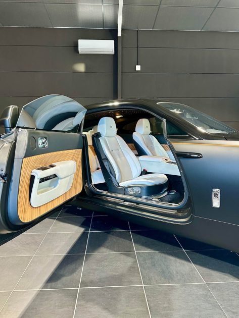 ROLLS ROYCE WRAITH V12 632 CV COOVERING