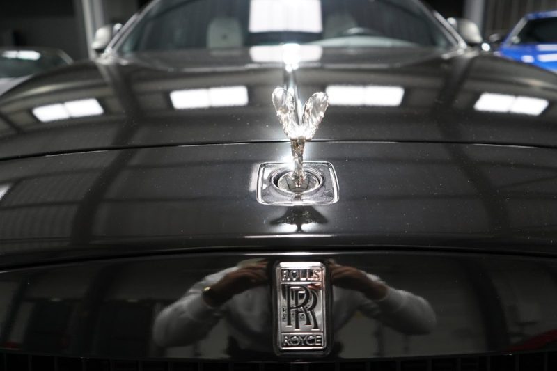 ROLLS ROYCE WRAITH V12 632 CV COOVERING