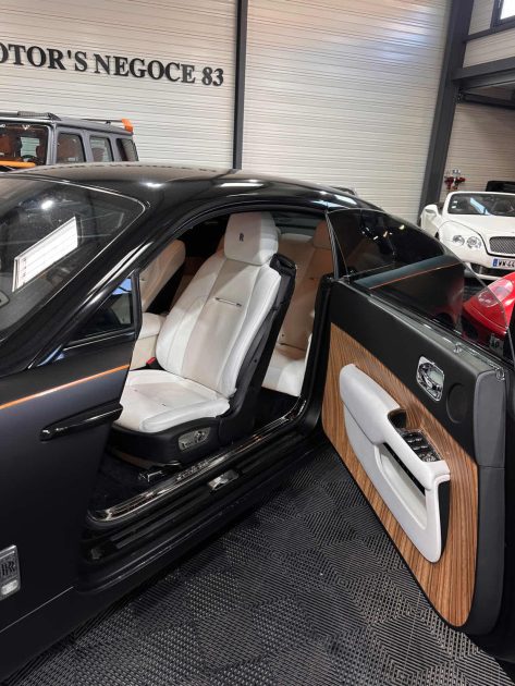 ROLLS ROYCE WRAITH V12 632 CV COOVERING