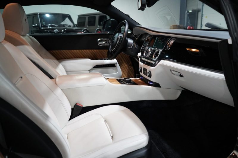 ROLLS ROYCE WRAITH V12 632 CV COOVERING