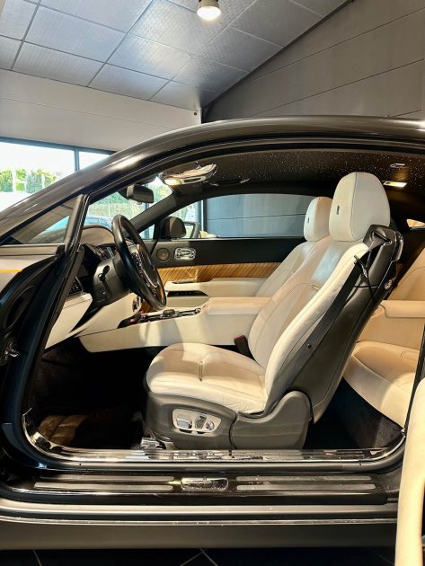 ROLLS ROYCE WRAITH V12 632 CV COOVERING