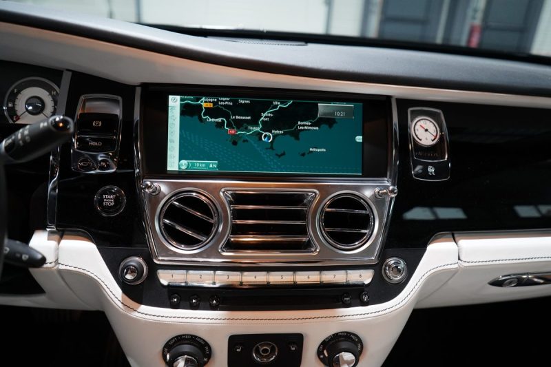 ROLLS ROYCE WRAITH V12 632 CV COOVERING