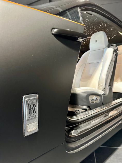 ROLLS ROYCE WRAITH V12 632 CV COOVERING