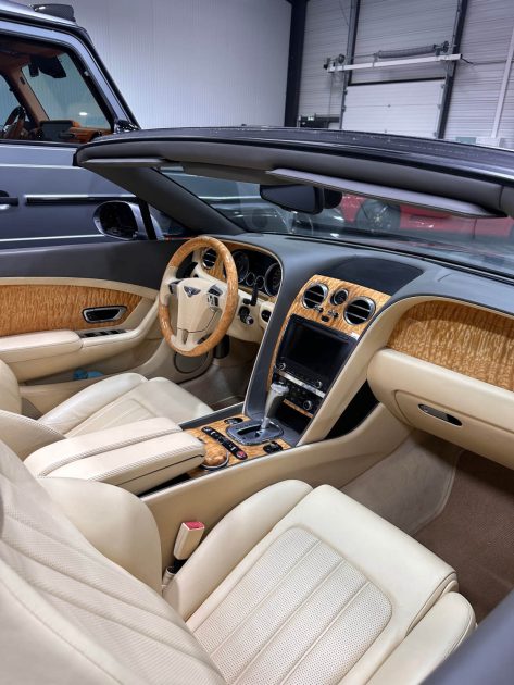 BENTLEY CONTINENTAL GTC CAB 6.0 L V12 ETHANOL