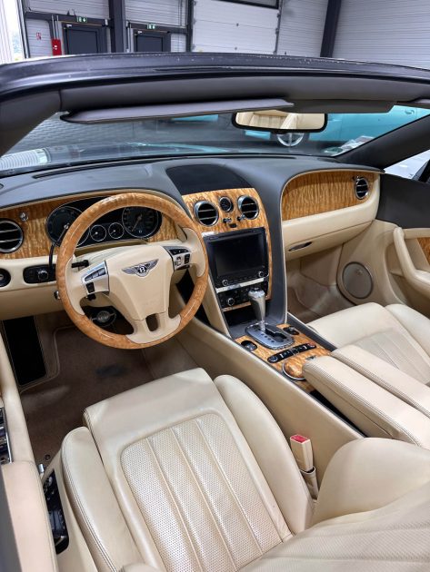 BENTLEY CONTINENTAL GTC CAB 6.0 L V12 ETHANOL
