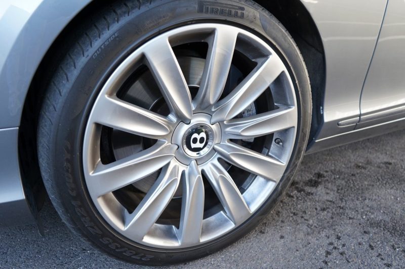 BENTLEY CONTINENTAL GTC CAB 6.0 L V12 ETHANOL