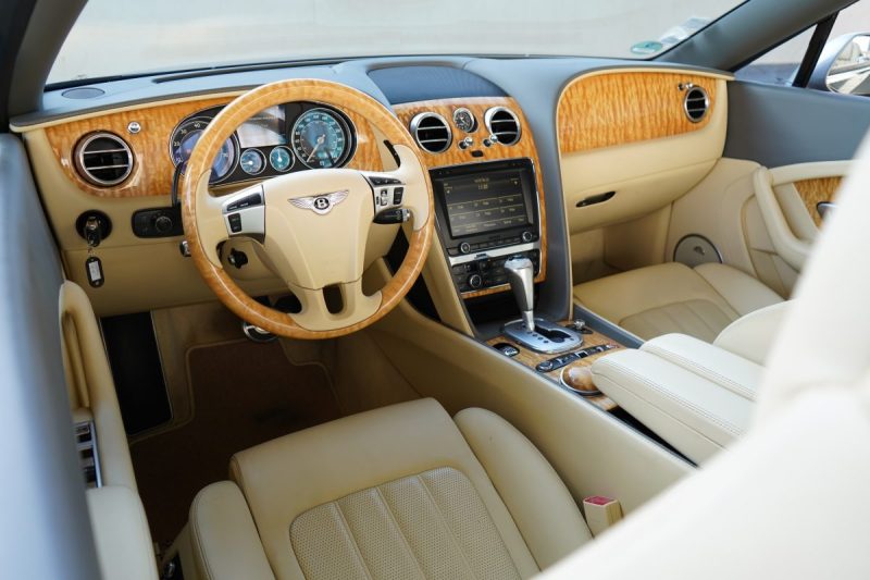 BENTLEY CONTINENTAL GTC CAB 6.0 L V12 ETHANOL