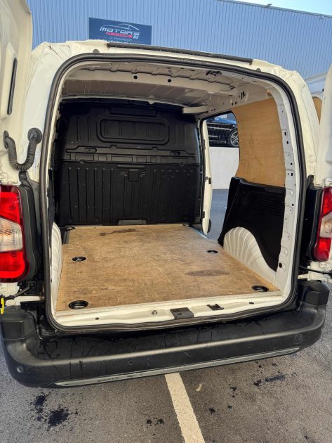 PEUGEOT PARTNER 1.5 dci premium