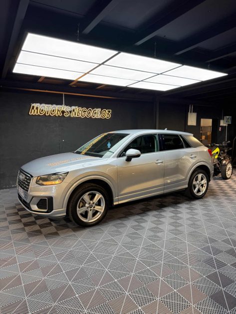 AUDI Q2 design 1.0 tfsi 116 cv