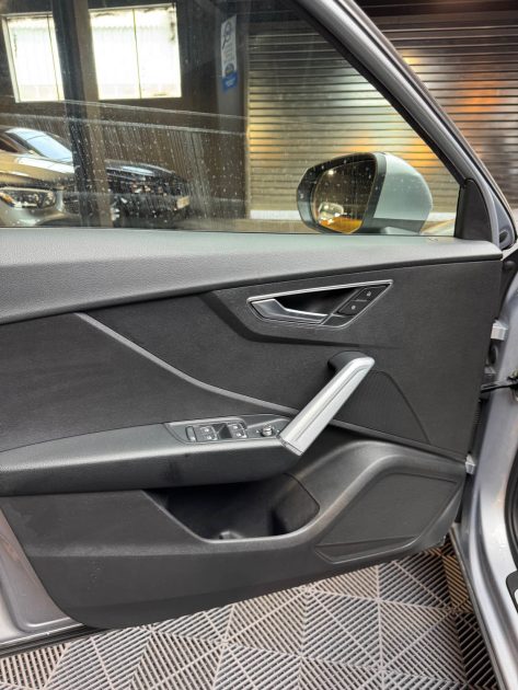 AUDI Q2 design 1.0 tfsi 116 cv