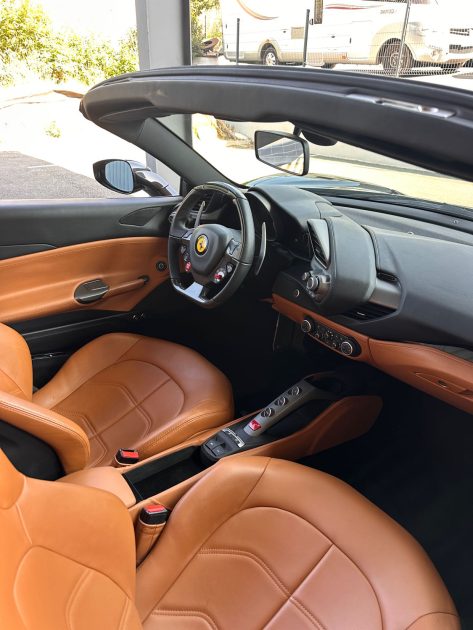 FERRARI F 488 v8 SPYDER 3.9 670 CV POWER / TVA / GARANTIE