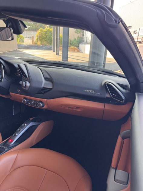 FERRARI F 488 v8 SPYDER 3.9 670 CV POWER / TVA / GARANTIE