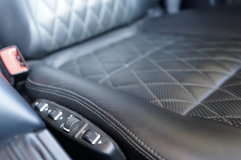 MERCEDES CLASSE G 4X4 2 V8 421 CV CARRE SORTIE USINE