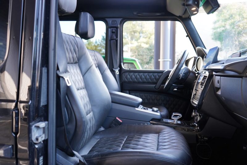 MERCEDES CLASSE G 4X4 2 V8 421 CV CARRE SORTIE USINE