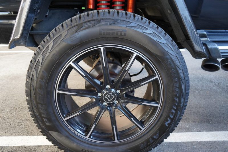 MERCEDES CLASSE G 4X4 2 V8 421 CV CARRE SORTIE USINE