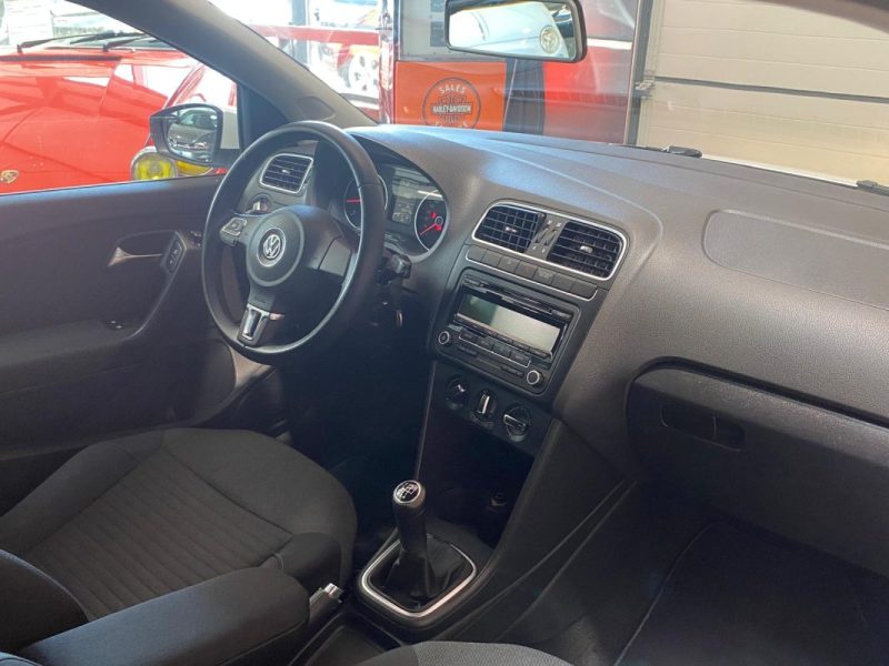 VOLKSWAGEN POLO  2011