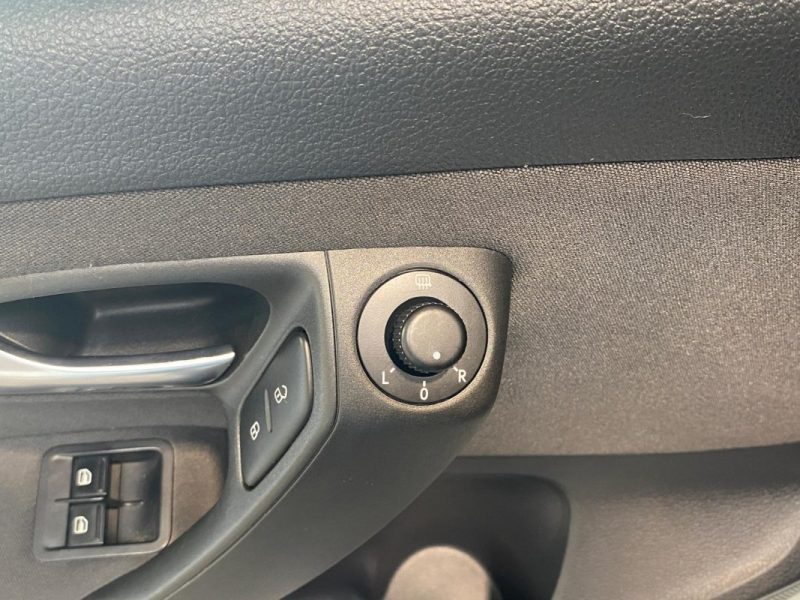 VOLKSWAGEN POLO  2011