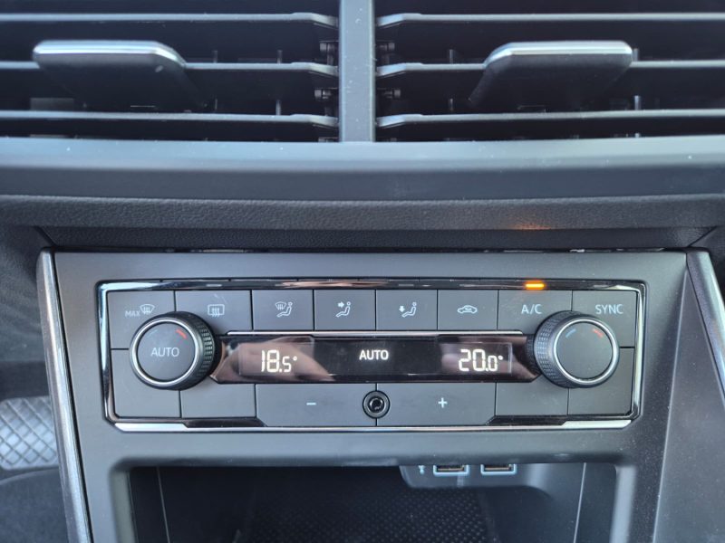 VOLKSWAGEN POLO 2018