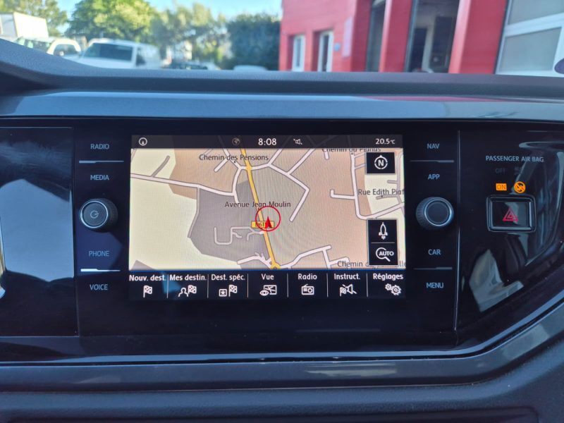 VOLKSWAGEN POLO 2018