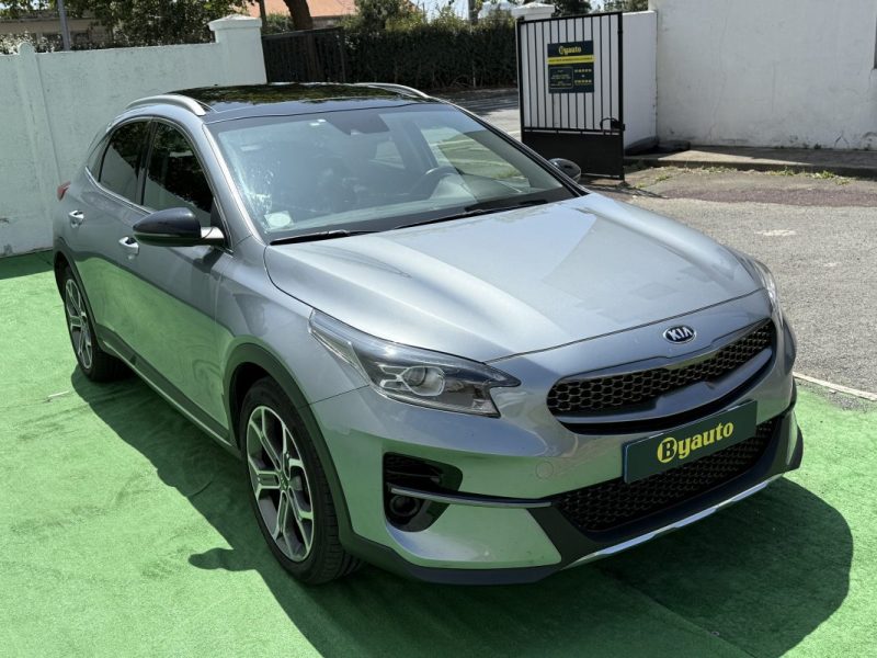 KIA XCEED 2020