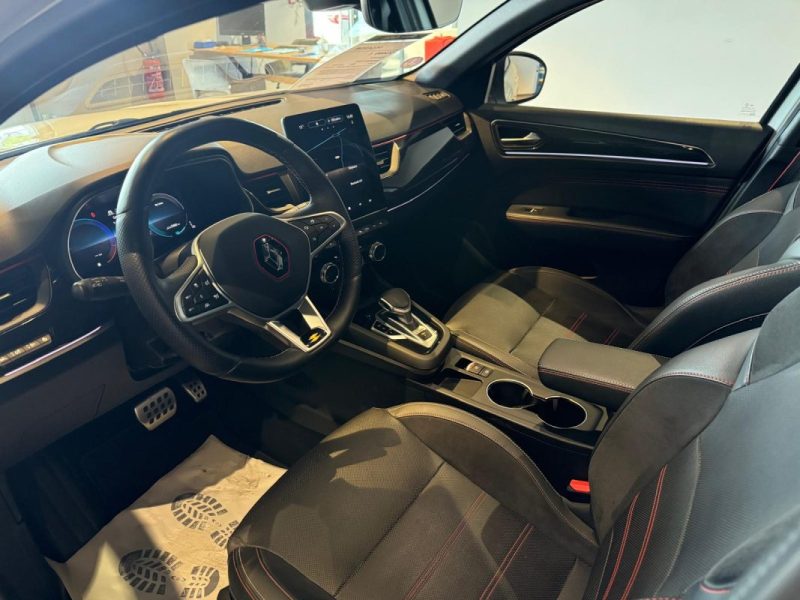 RENAULT ARKANA E-TECH 2022